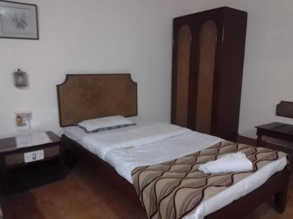 Hotel Indsurya Dibrugarh Exterior foto