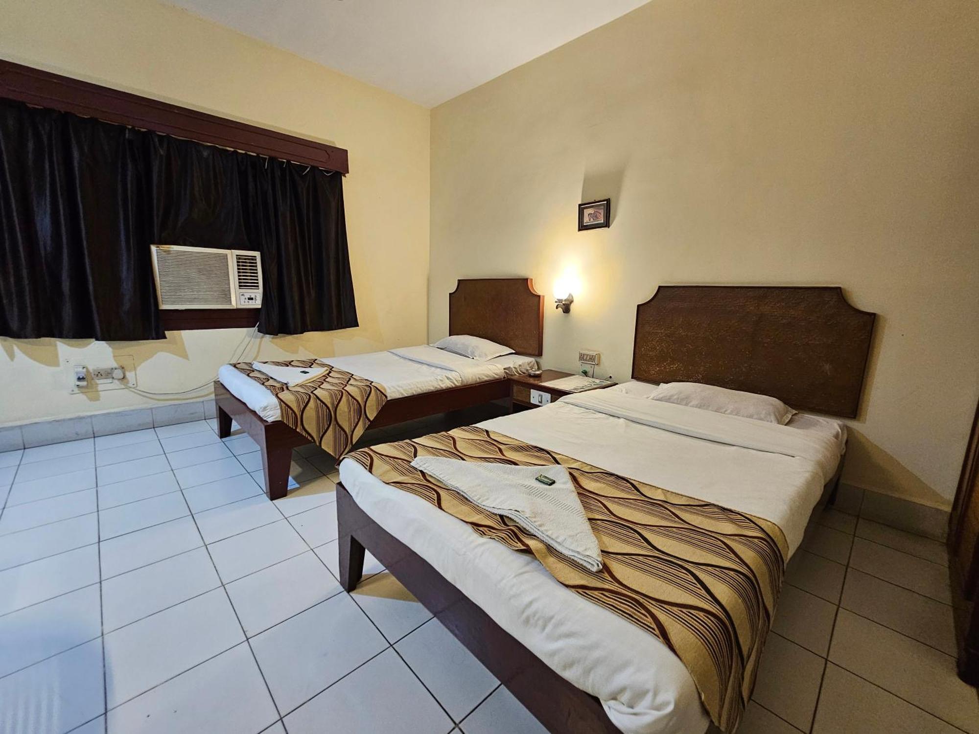 Hotel Indsurya Dibrugarh Exterior foto